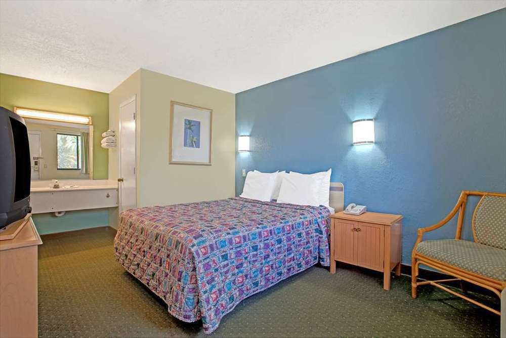Rodeway Inn Fairgrounds-Casino Tampa Værelse billede