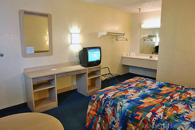 Rodeway Inn Fairgrounds-Casino Tampa Værelse billede