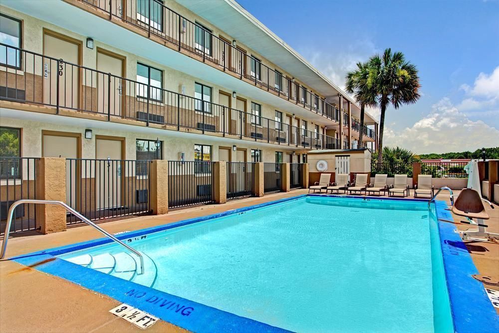 Rodeway Inn Fairgrounds-Casino Tampa Eksteriør billede